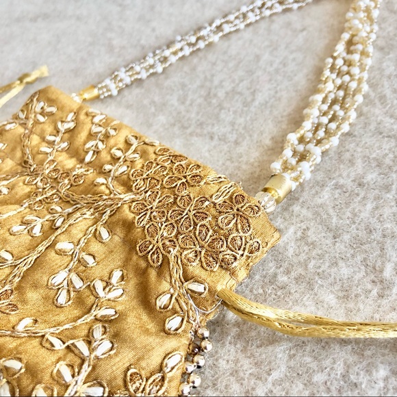 Vintage Victorian Renaissance faire pearl drawstring purse - Picture 6 of 6